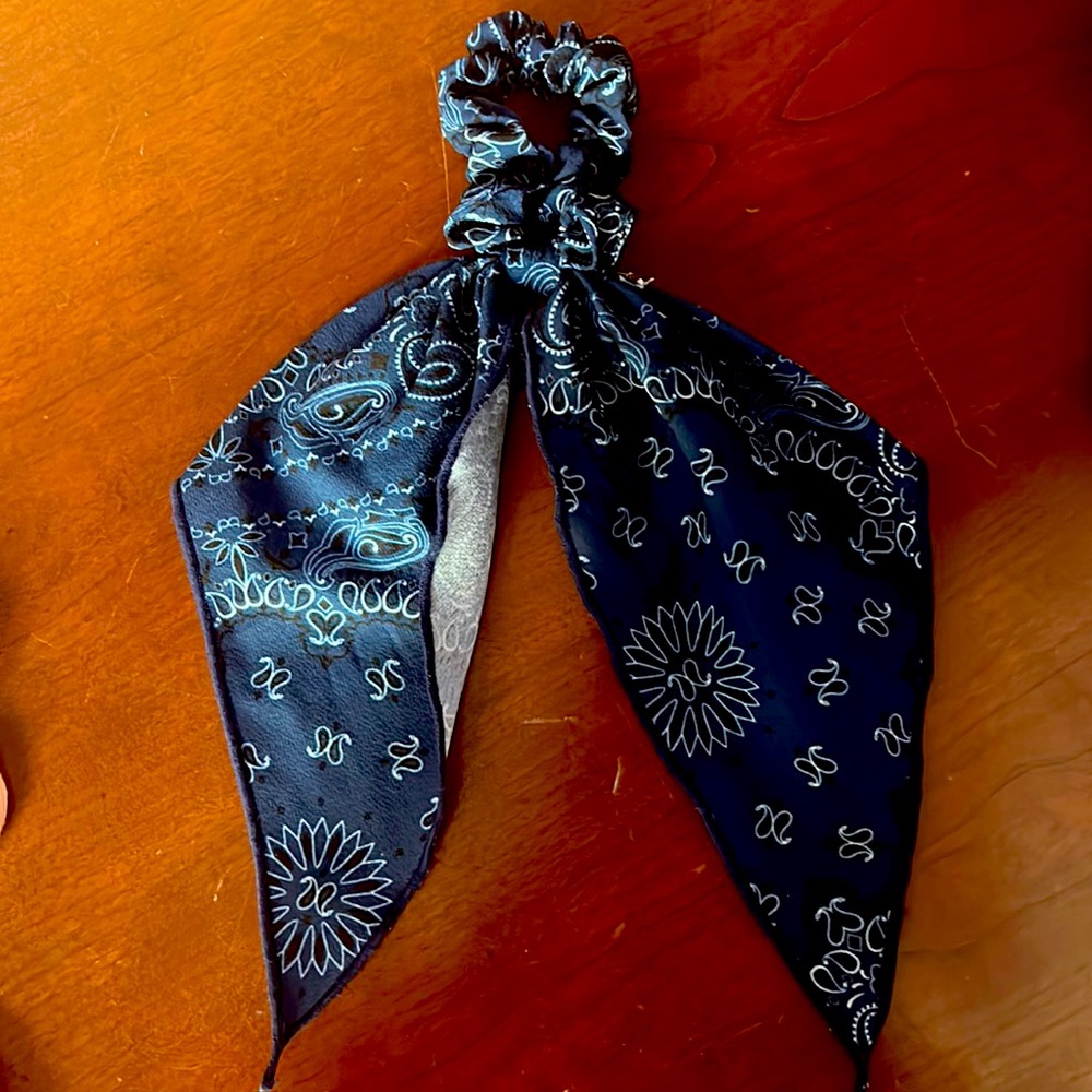 Cute, scrunchie, hair accessories